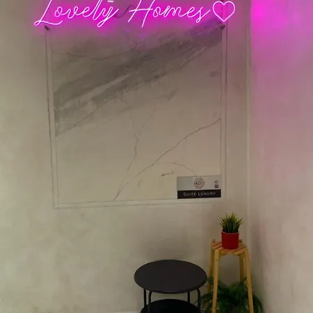Lovely Homes *